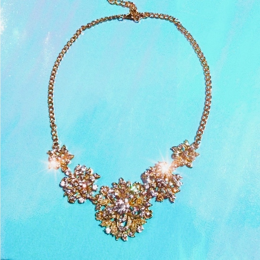 Gilda - Necklace